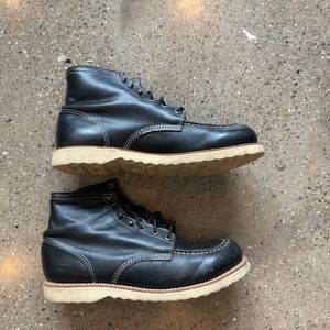 Thorogood 6" Moc Toe Boot, Black